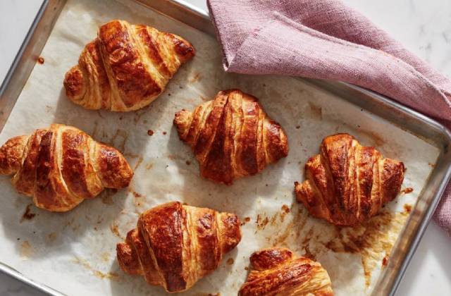 Các loại bánh ngọt ngon croissant